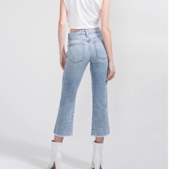 Alice + Olivia Perfect Cropped Kick Flare Jeans in Nothing to Lose Sz 25 - Picture 2 of 10